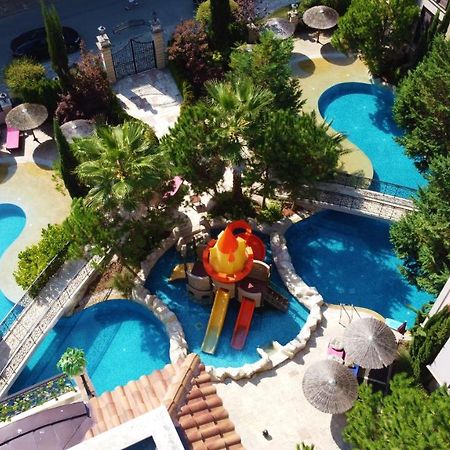 Menada Romance Marine Apartments Sunny Beach Eksteriør billede