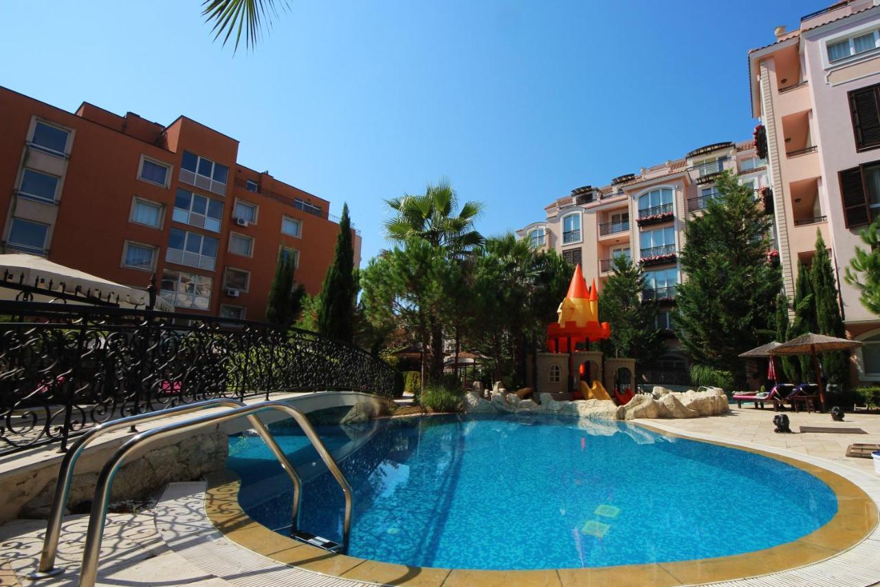 Menada Romance Marine Apartments Sunny Beach Eksteriør billede