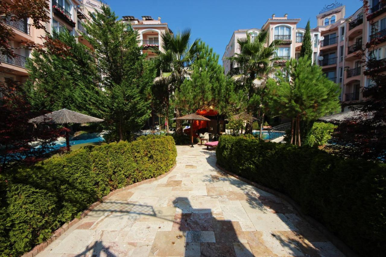 Menada Romance Marine Apartments Sunny Beach Eksteriør billede