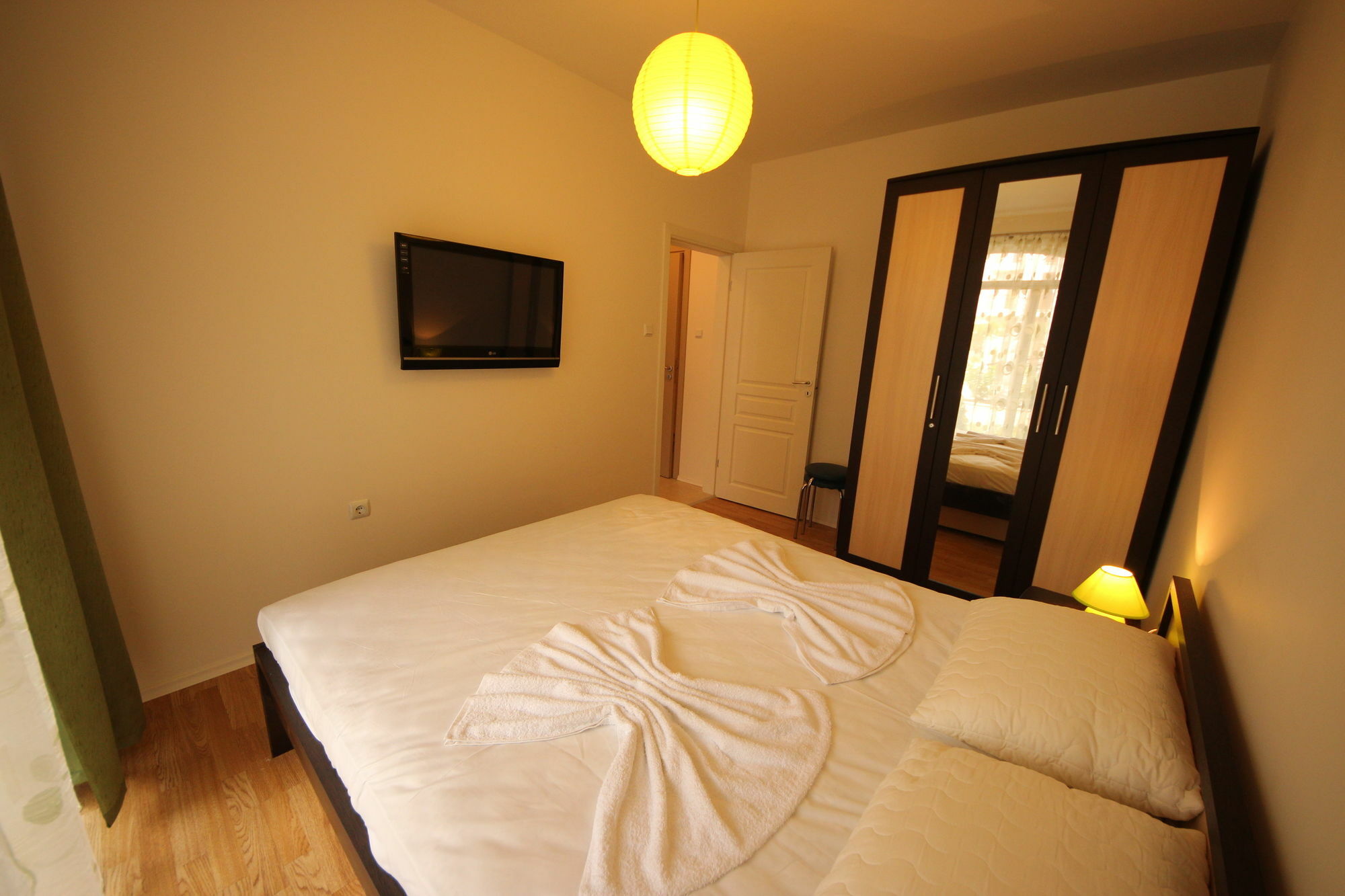 Menada Romance Marine Apartments Sunny Beach Eksteriør billede