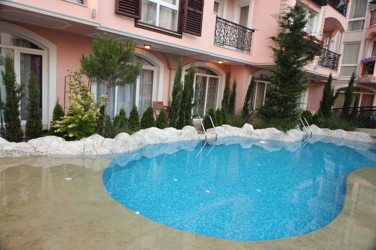 Menada Romance Marine Apartments Sunny Beach Værelse billede